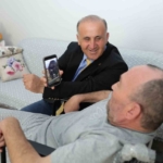 Başkan Kaya engelli İskender’in isteğini yerine getirdi