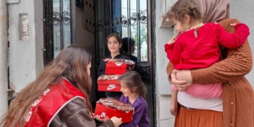 Başkan Yetişkin’den çocuklara bayram hediyesi