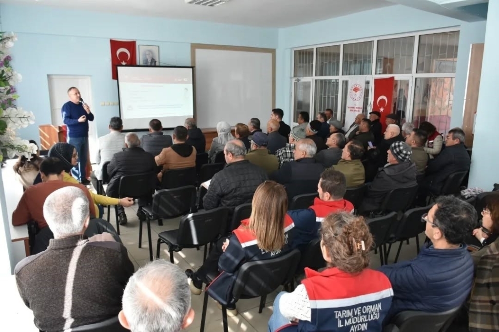 Bozdoğan’da bir yılda 2 bin incir fidanı toprakla buluştu 4 bozdoganda bir yilda 2 bin incir fidani toprakla bulustu 26084e0a9ddf
