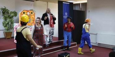 Büyükşehir, Köşklü minikleri tiyatroyla buluşturdu
