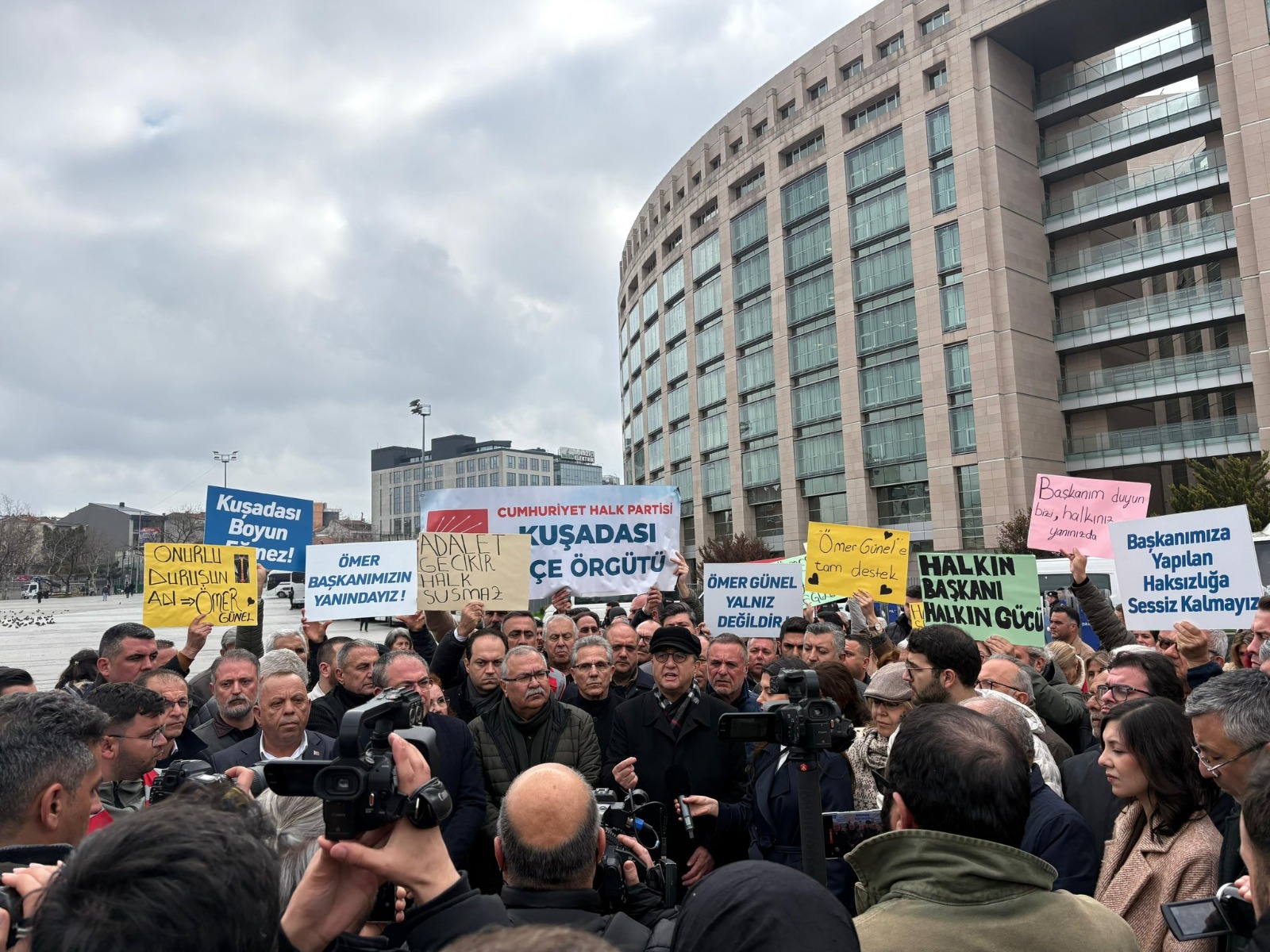 CHP Aydın, İstanbul’a akın etti! Günel’e güçlü destek