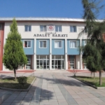 Cumhurbaşkanı Erdoğan ve Başkan Çerçioğlu’na hakaret içeren pankart olayında 4 kişi gözaltına alındı