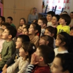 Didim Belediyesi minikleri Hacivat ve Karagöz ile buluşturdu