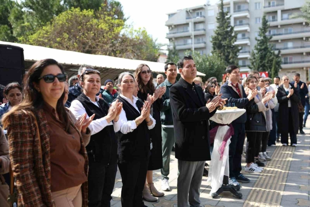 didim belediyesinde bayramlasma programi duzenlendi d634b0c0129b