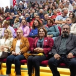 Didim’de ‘Kadın Kadına Özgürlük’ oyunu sanatseverlerle buluştu