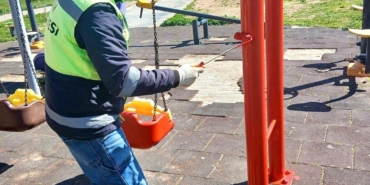 Didim’de parklar çocuklar için yenilendi