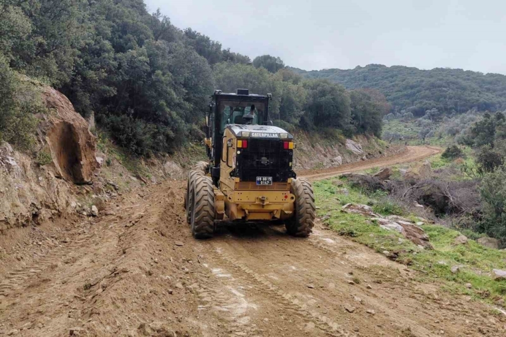 efeler belediyesi yol calismalarini surduruyor 33261f7899fe