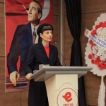 Efeler’de ’Dönüm Noktasında Cumhuriyet’ konuşuldu