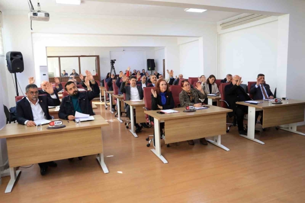 efelerde hizmet odakli tahsisler belediye meclisinden gecti 54504265ca8a
