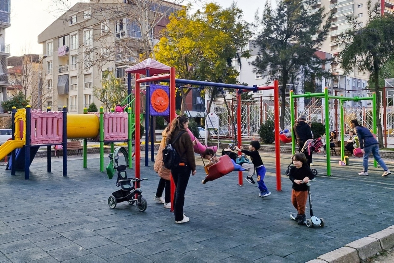 efelerin parklari yenileniyor 6d5dc0f7df90