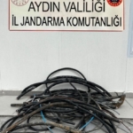 Fabrikadan bakır kablo çaldılar, yakalandılar