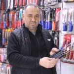 Fileto bıçakları elinde yeniden şekilleniyor