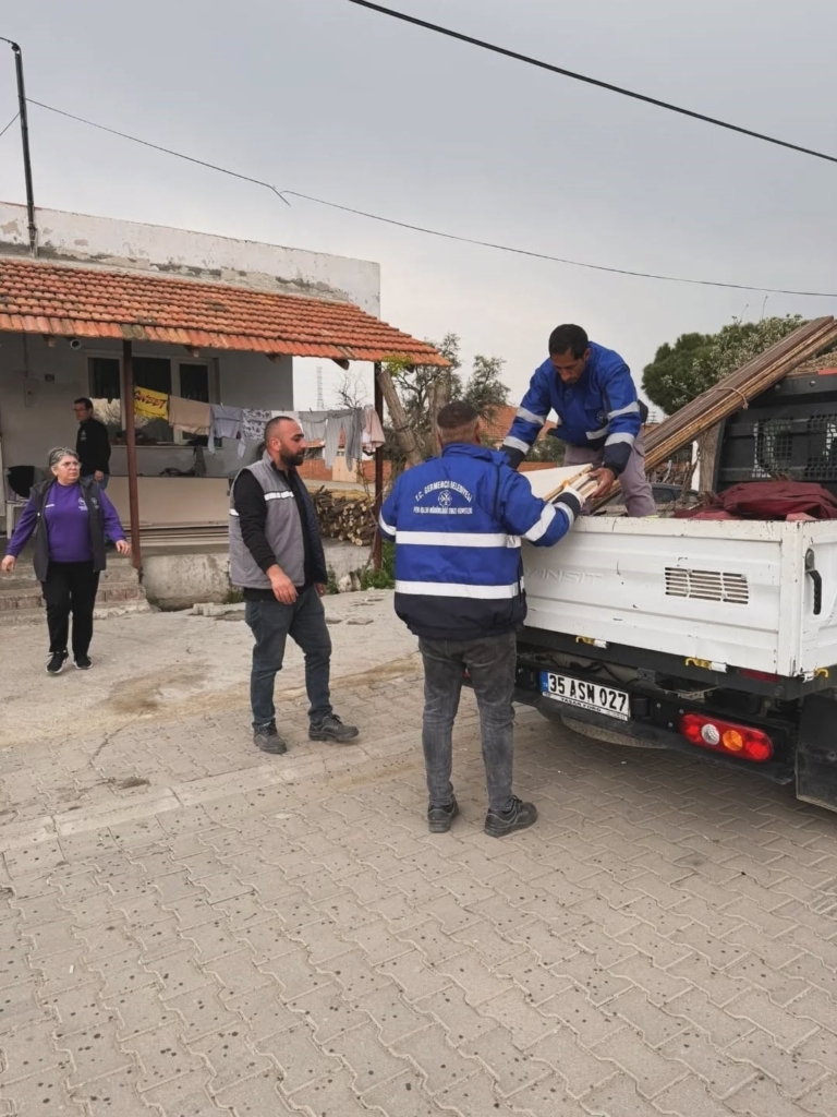germencik belediyesinin ihtiyac sahiplerine esya destegi suruyor 6e6bef0fbe0d