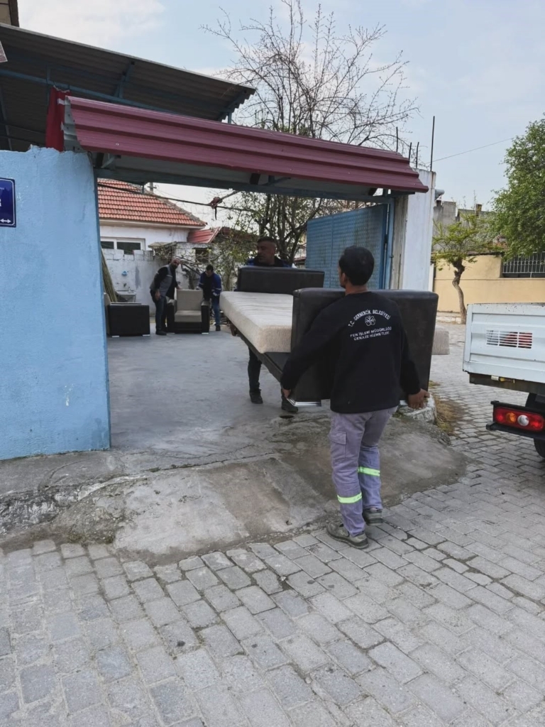 germencik belediyesinin ihtiyac sahiplerine esya destegi suruyor a414f8aa338d
