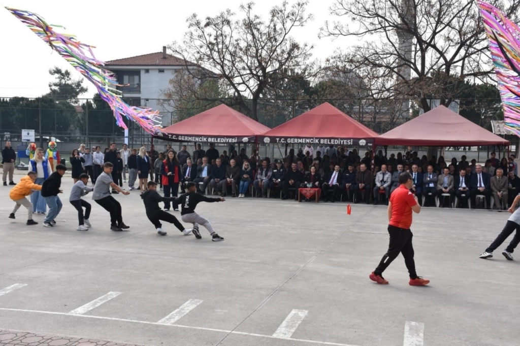 germencikte nevruz coskusu yasandi 953e6da8926a