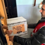 Kardeş Eli projesi kapsamında 2 bin gıda kolisi dağıtıldı