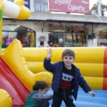 Köşklü çocuklar Büyükşehir’in Ramazan şenliğinde eğlendi