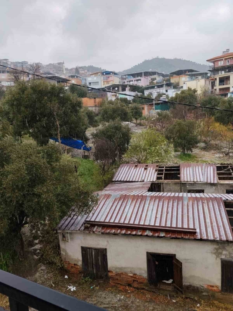 koskte dolu yagisi etkili oldu yollar beyaza burundu ffb1ddbbf8ae