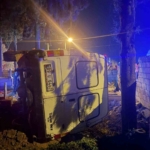 Köşk’te minibüs mezarlığa uçtu: 3 yaralı
