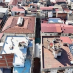 Nazilli Ayakkabıcılar Sokağı’nda çatı yenileme çalışmaları yeniden başladı