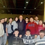 Ortaokul öğrencileri bilek güreşinde madalyalara ambargo koydu