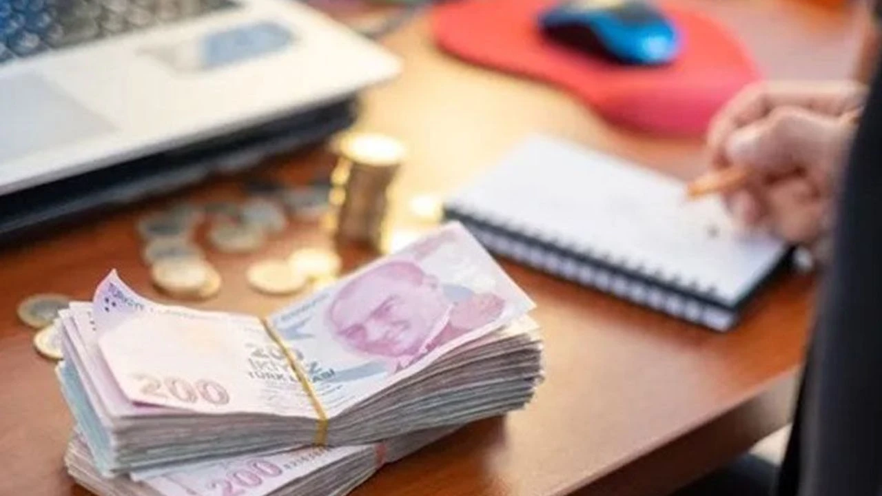 Bankalar Cumartesi Açık mı? TBMM Bankaların Cumartesi Çalışmasını Onayladı Mı?