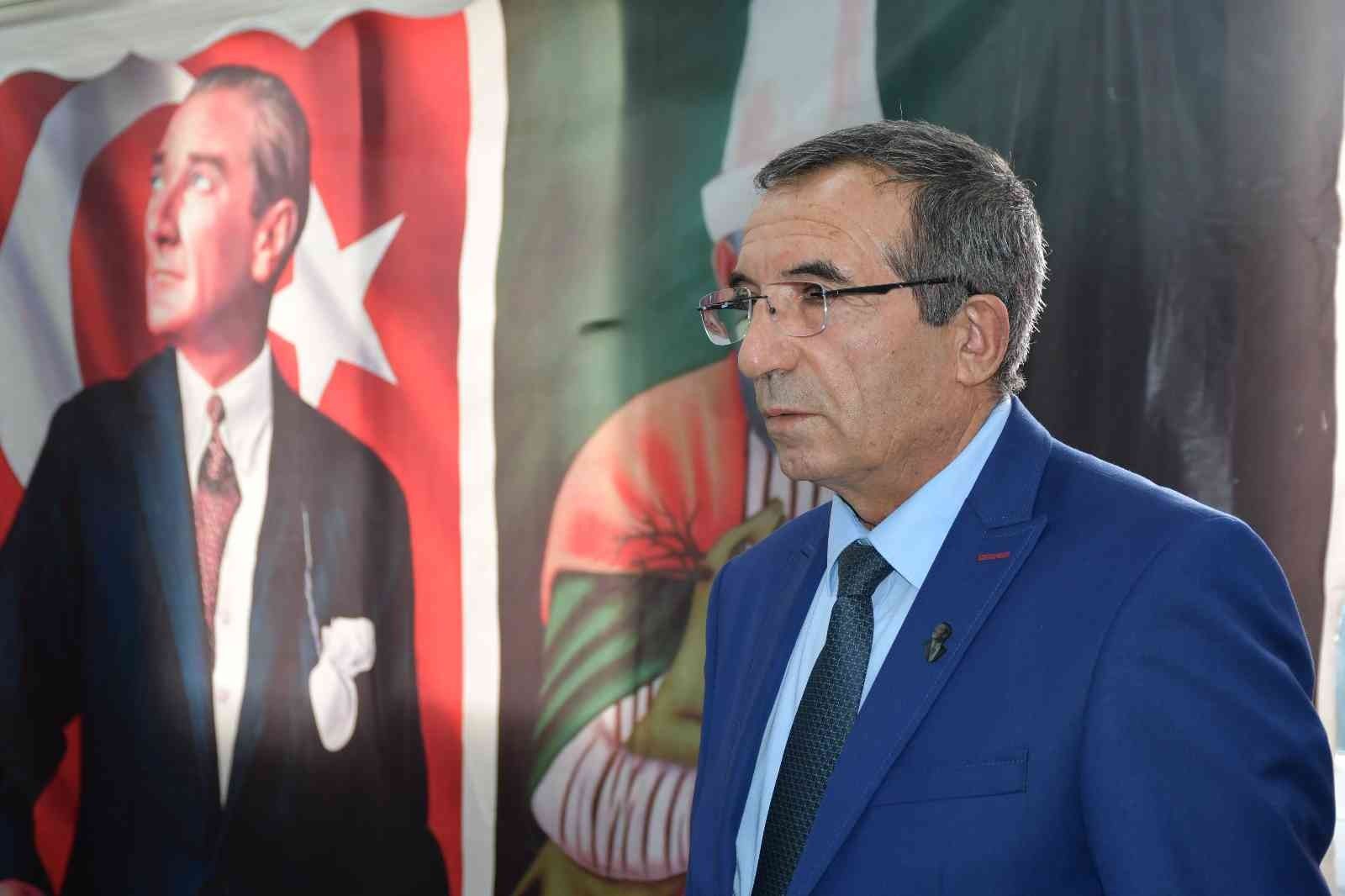 Söke’deki Alevi derneğinde başkanlık krizi: Binayı terk etmiyor