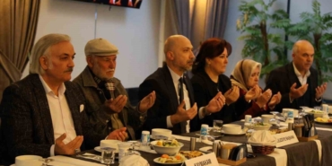 Söke’de protokol huzurevi sakinleriyle iftar sofrasında buluştu