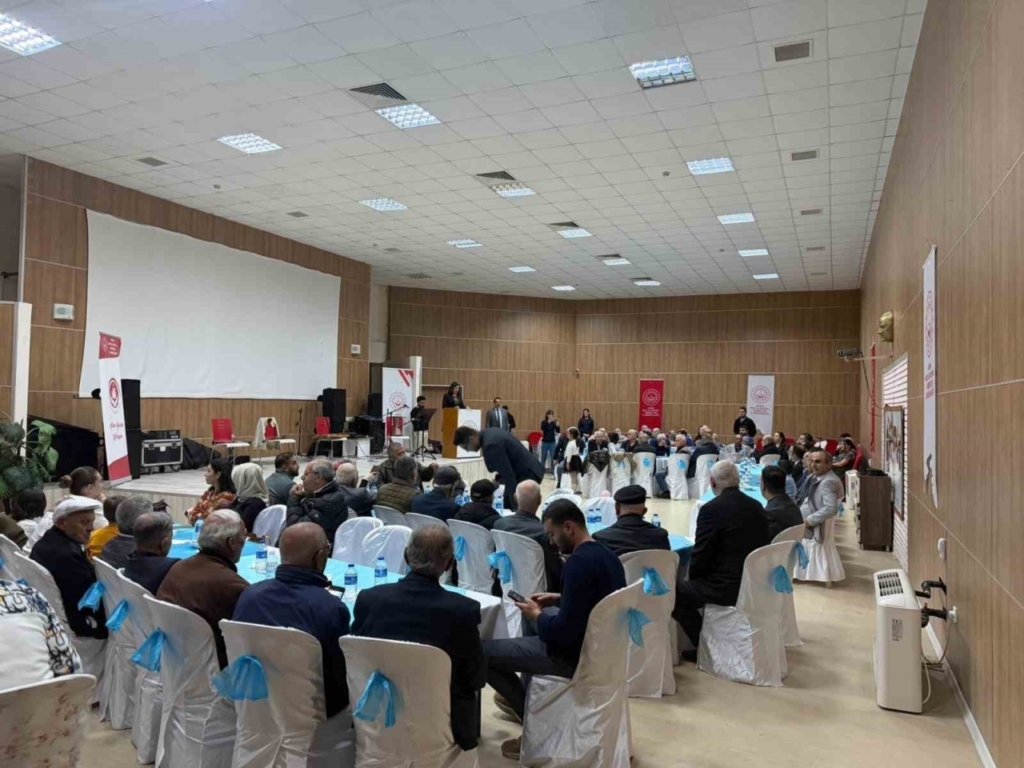 sultanhisarda yaslilara saygi haftasi programi duzenlendi 4c8ea76faa85