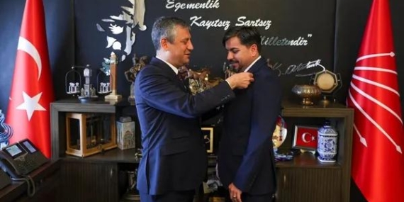 CHP üyeliği sadece bir gün sürdü