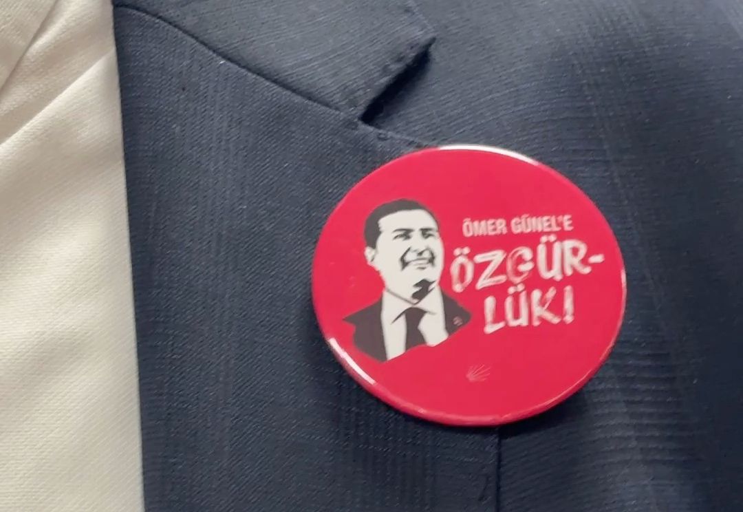 CHP’den Günel’e rozetli destek: Aydın BŞB meclisi toplanıyor