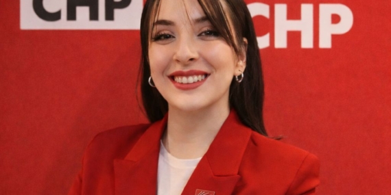 CHP Efeler İlçe Yönetiminden bir isim istifa etti