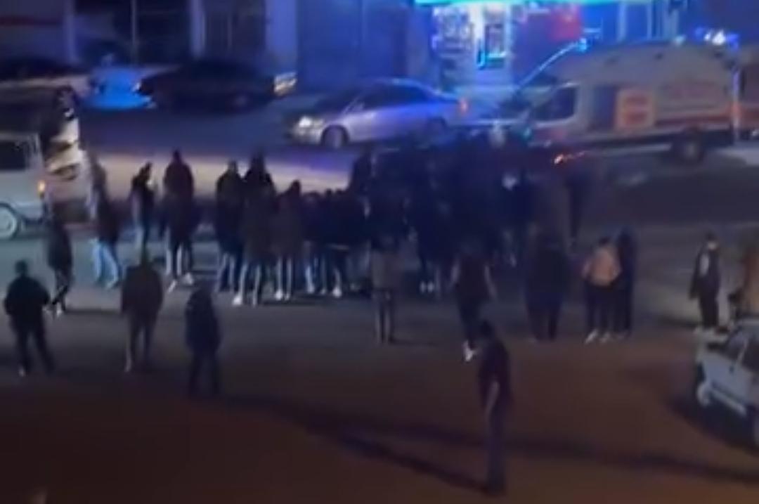İncirliova'da korku dolu anlar: Ağır yaralanan yayanın hayatı tehlikede! 5 İncirliova’da korku dolu anlar: Ağır yaralanan yayanın hayatı tehlikede!