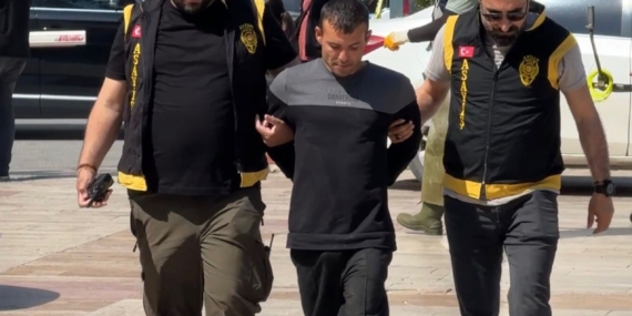 Aydın’da operasyon: Camdan atlayıp yalın ayak kaçmaya çalıştı