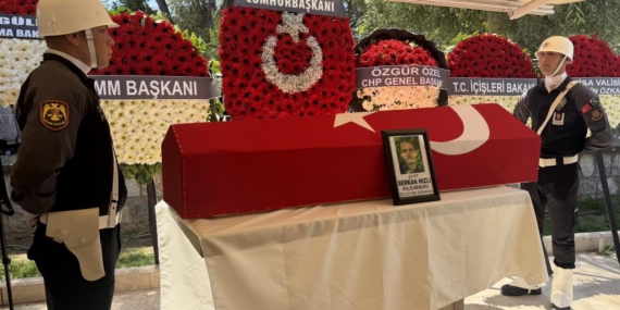 Şehidimize acı veda: Ayakta durmakta zorluk çektiler