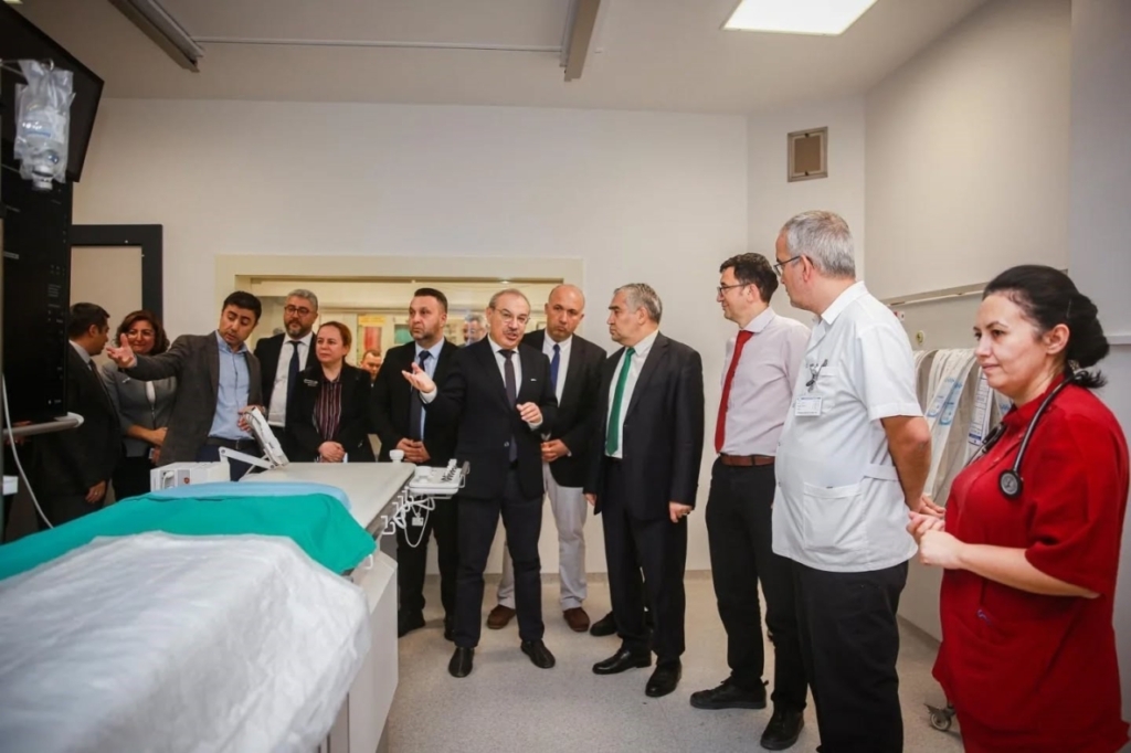 adu hastanesi kardiyolojide bolgenin yukunu tasiyor 2b1d7665feef