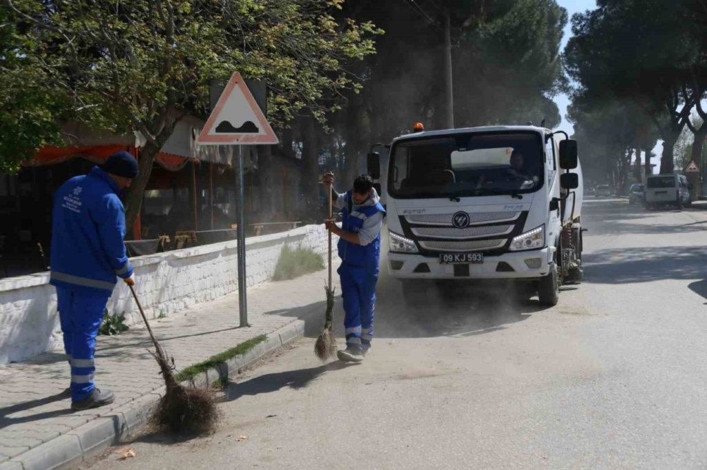 aydin buyuksehirden acarlarda cevre duzenleme ve bakim calismasi 39c71221d24a