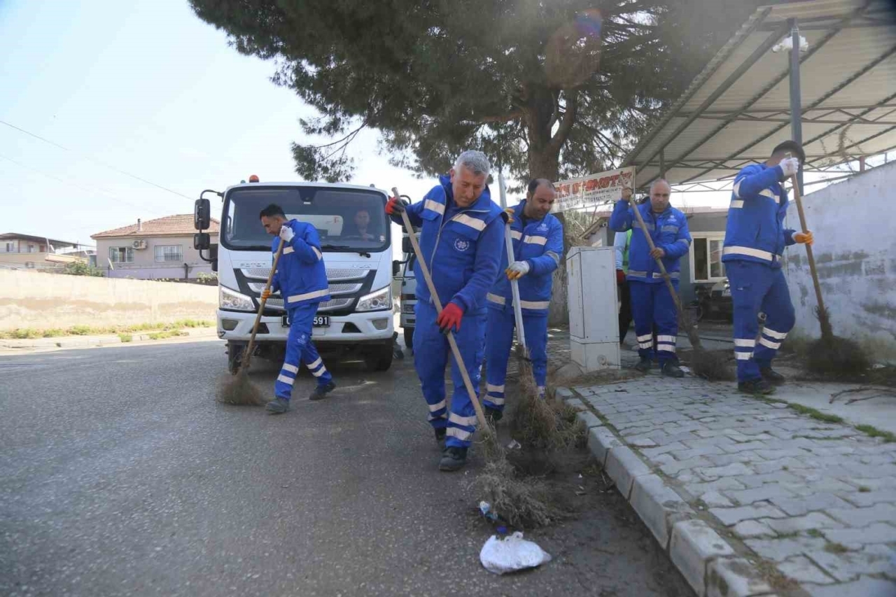 aydin buyuksehirden acarlarda cevre duzenleme ve bakim calismasi d06570c8c5c1