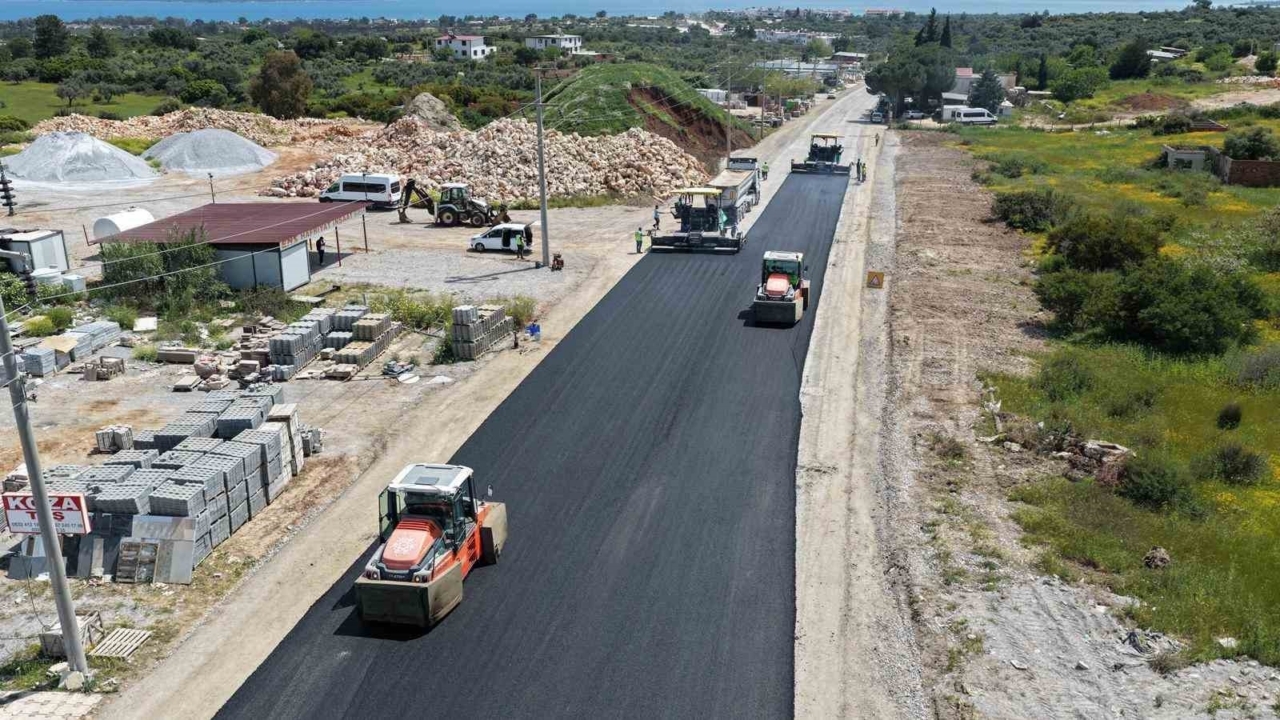 Aydın genelinde eş zamanlı yol çalışmaları sürüyor 1 aydin genelinde es zamanli yol calismalari suruyor 804918c33636