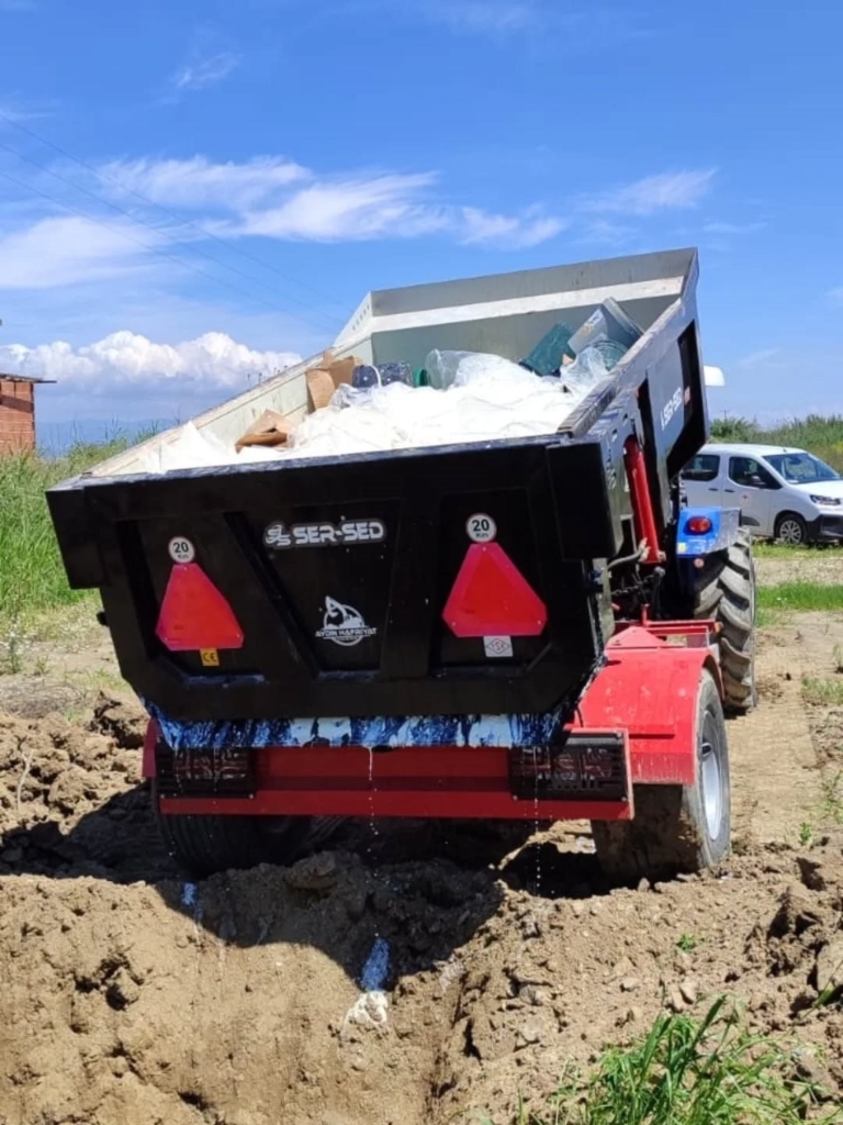 aydinda 11 ton sut urunu imha edildi 4fbc95e06265