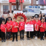 Aydın’da 23 Nisan kutlamaları çelenk sunumuyla başladı