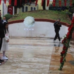 Aydın’da 23 Nisan kutlamaları çelenk sunumuyla başladı