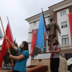 Aydın’da 23 Nisan kutlamaları çelenk sunumuyla başladı