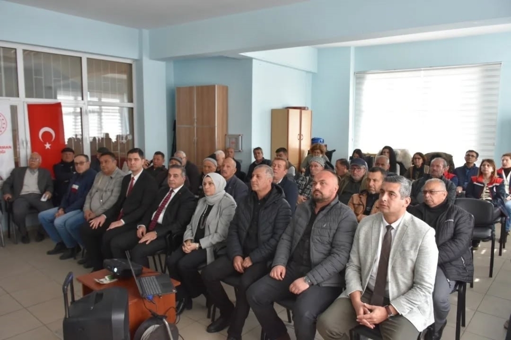 aydinda incirde 44 gunluk egitim maratonu tamamlandi 349c927d449c