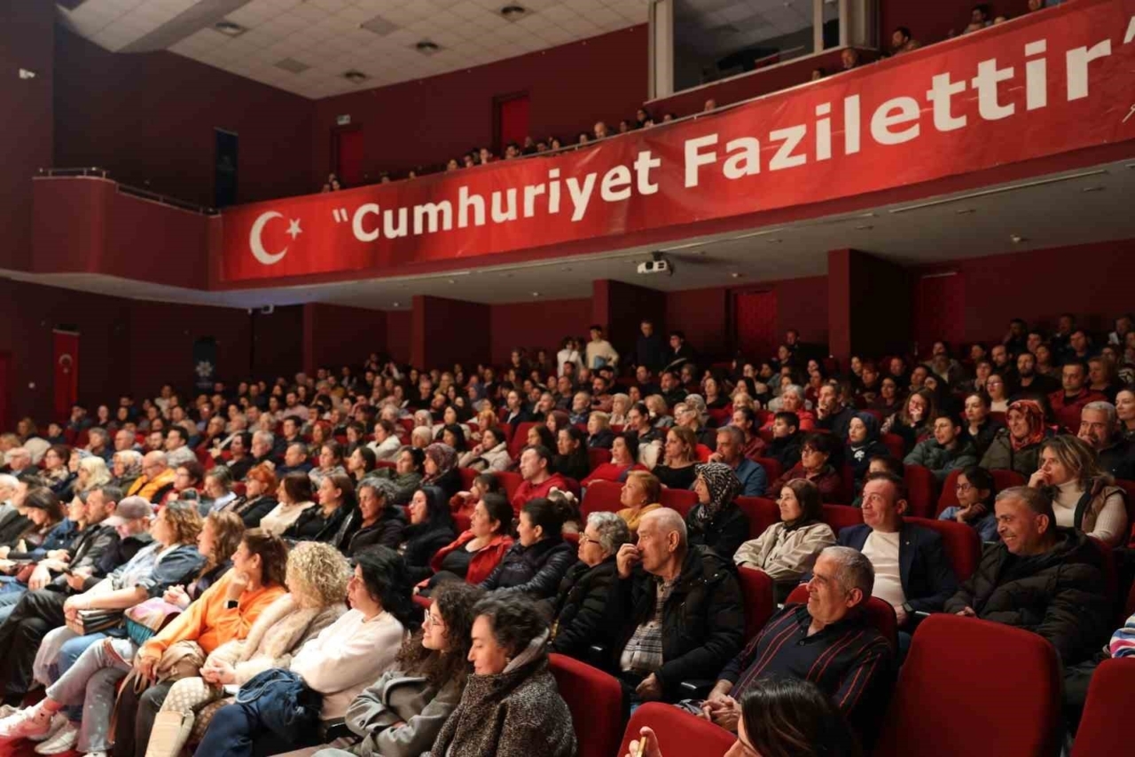 Aydın’da kültür ve sanat etkinlikleri sürüyor 1 aydinda kultur ve sanat etkinlikleri suruyor 2bd7929dccff