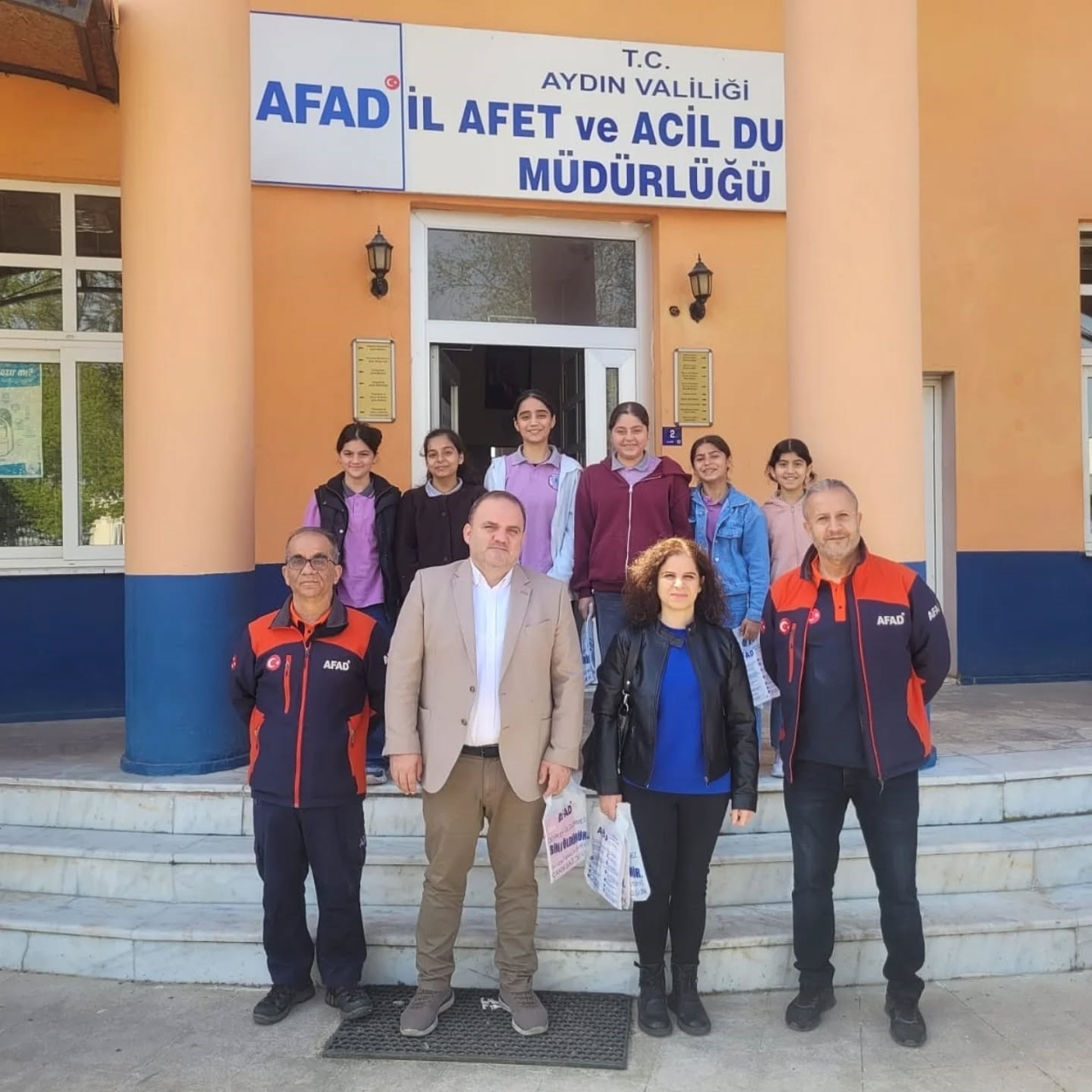 aydinda ogrencilere afet farkindaligi egitimi bb8b1e7f436c