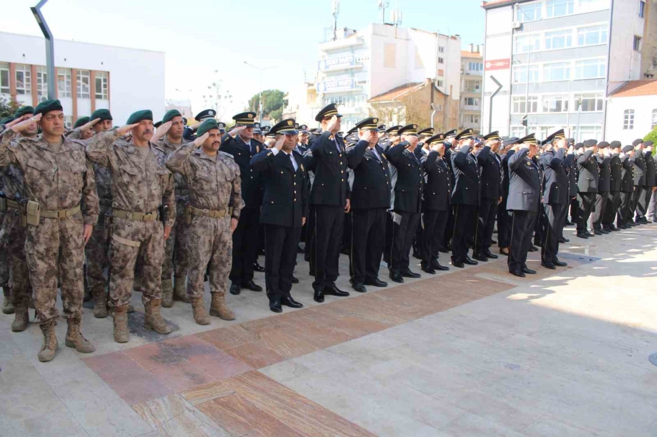 Aydın’da Polis Haftası törenle kutlandı 1 aydinda polis haftasi torenle kutlandi 0cf98096aecc