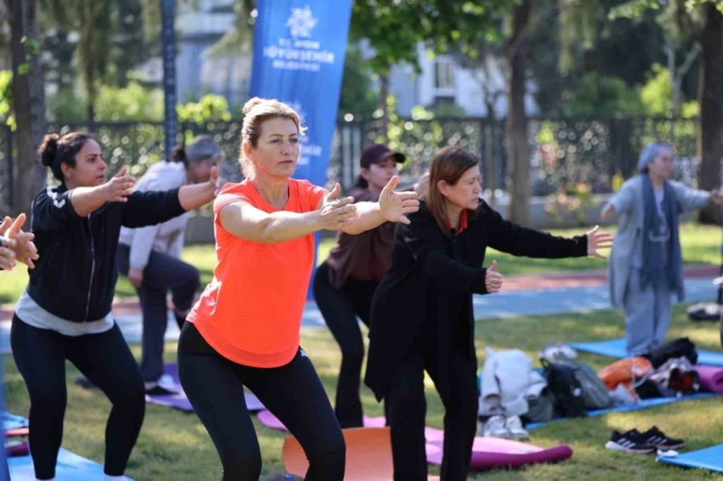 Aydınlılar sağlıklı yaşam ve spor etkinlikleriyle buluştu 3 aydinlilar saglikli yasam ve spor etkinlikleriyle bulustu 4da43e2bb374