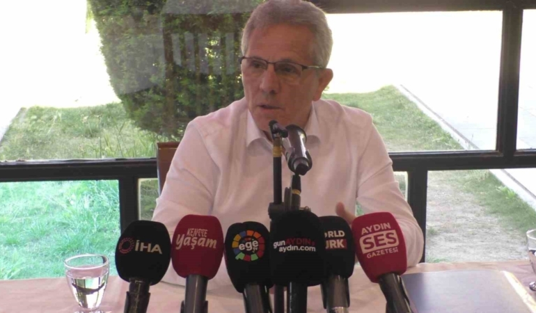 Başkan Tetik: "Borçlar bitti, şimdi hizmet vakti"