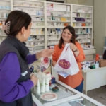 Başkan Zencirci, eczane teknisyenlerini unutmadı